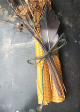 Load image into Gallery viewer, Beeswax Candles